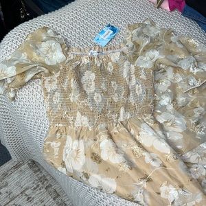 Maxi floral, flowy dress!!!